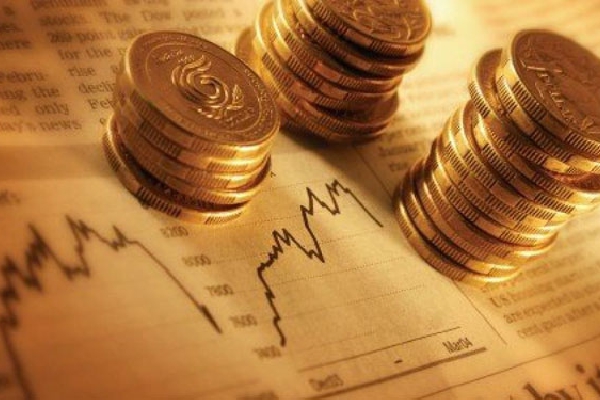 英国央行宣布降息25个基点